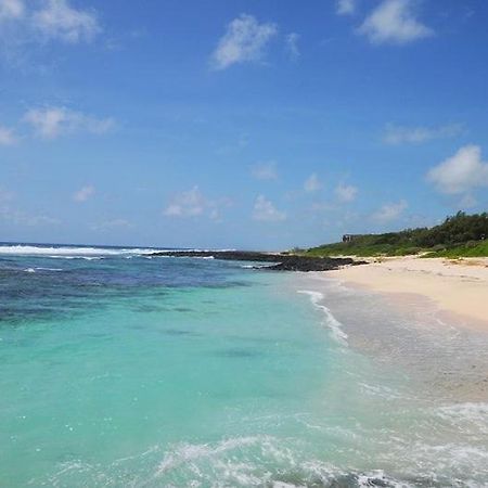 Eastern Blue Beachfront Luxury Apartment Пост-Лафайет Экстерьер фото